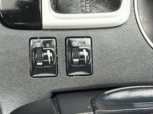 Used 2018 Toyota Highlander XLE FWD image 28
