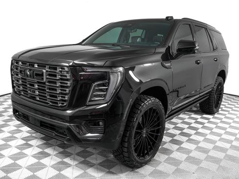 Used 2026 GMC Yukon Denali Ultimate AWD/4WD image 8