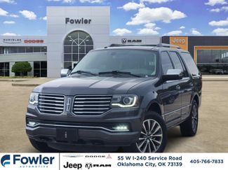 Used 2017 Lincoln Navigator Select RWD video 1
