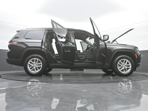 New 2025 Jeep Grand Cherokee L Laredo w/ Luxury Tech Group I image 63