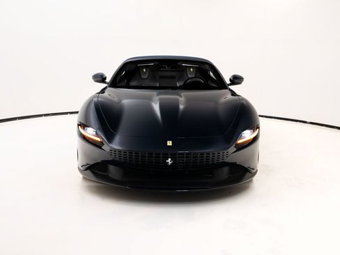 Certified 2024 Ferrari Roma Spider RWD image 32
