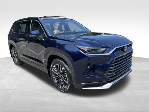 New 2026 Toyota Grand Highlander AWD Hybrid image 7