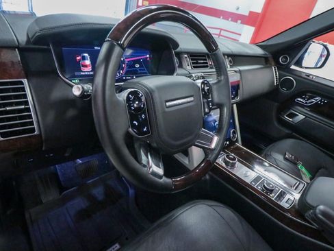 Used 2020 Land Rover Range Rover HSE AWD/4WD image 12