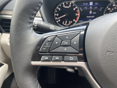 Used 2022 Nissan Altima 2.5 SL AWD/4WD image 25