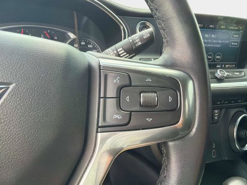 Used 2020 Chevrolet Blazer LT FWD image 27