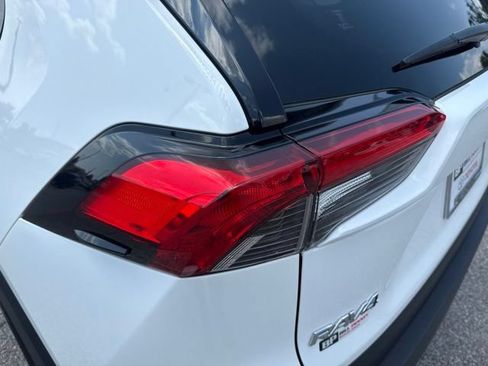 Used 2025 Toyota RAV4 XLE w/ Convenience Package AWD/4WD image 10