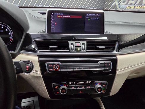 Used 2022 BMW X2 sDrive28i image 23