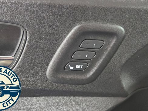Used 2016 Honda CR-V Touring image 25