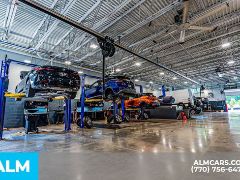 Used 2025 BMW i5 eDrive40i w/ M Sport Package image 67