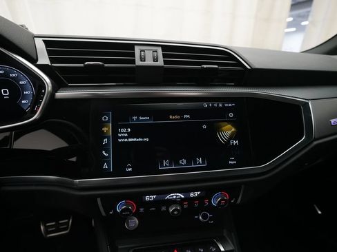 Used 2019 Audi Q3 2.0T Prestige w/ Prestige Package AWD/4WD image 5