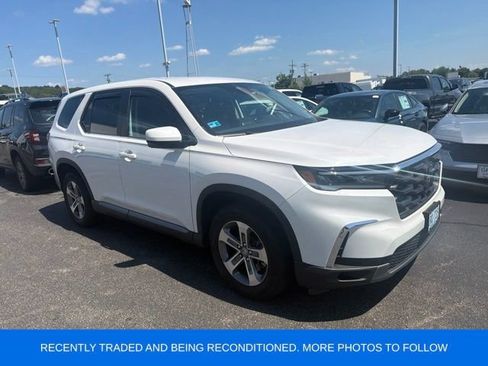 Used 2023 Honda Pilot EX-L image 1