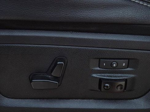 Used 2016 RAM 2500 Laramie w/ Sport Appearance Group AWD/4WD image 11