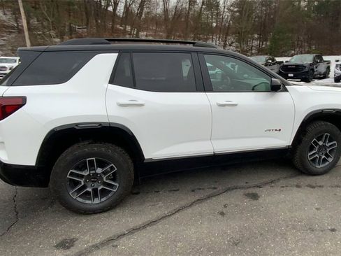 New 2026 GMC Terrain AT4 w/ Technology Package II image 9