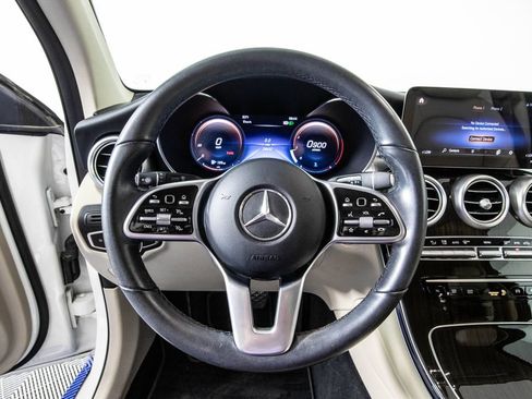 Used 2022 Mercedes-Benz GLC 300 4MATIC image 20