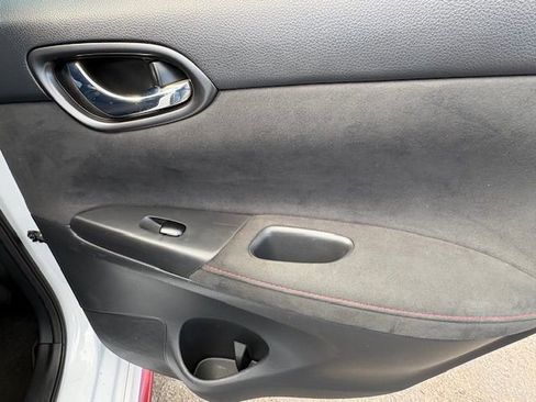 Used 2019 Nissan Sentra NISMO FWD image 22
