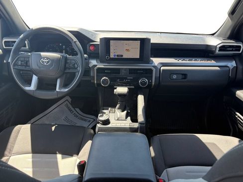 Used 2025 Toyota Tacoma TRD Off-Road AWD/4WD image 12