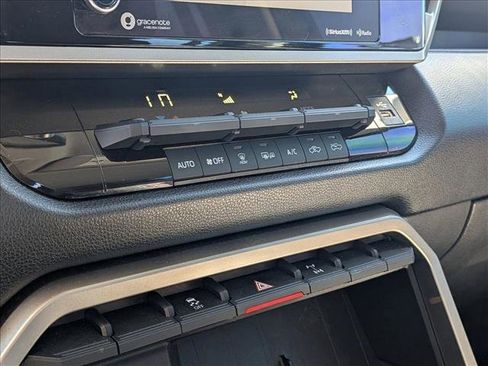 Used 2023 Toyota Tundra SR5 image 11