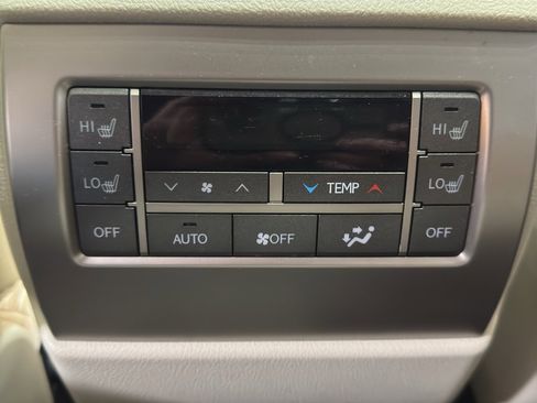 Used 2018 Lexus GX 460 Premium image 12