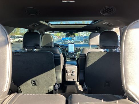 Used 2023 Ford Explorer ST w/ Equipment Group 401A image 37