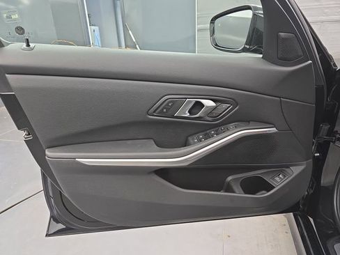 Used 2024 BMW 330i Sedan image 26