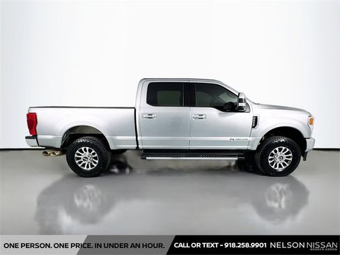 Used 2020 Ford F250 Lariat image 4