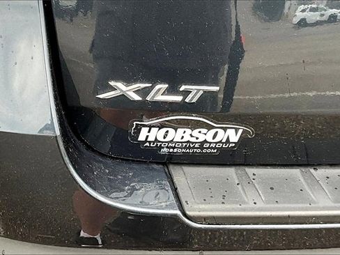 Used 2022 Ford Explorer XLT w/ Equipment Group 202A image 13