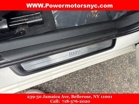 Used 2020 BMW 330i Sedan w/ Convenience Package image 17