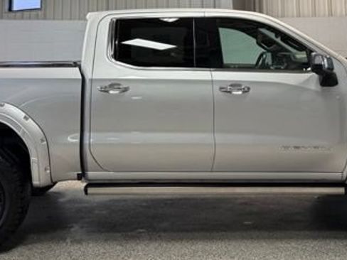Used 2022 GMC Sierra 1500 Denali Ultimate AWD/4WD image 7