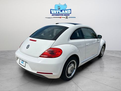 Used 2012 Volkswagen Beetle 2.5 FWD image 5