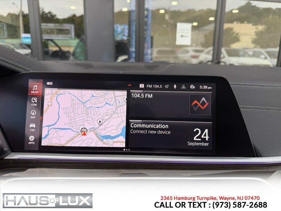 Used 2020 BMW X5 xDrive40i w/ M Sport Package AWD/4WD image 29