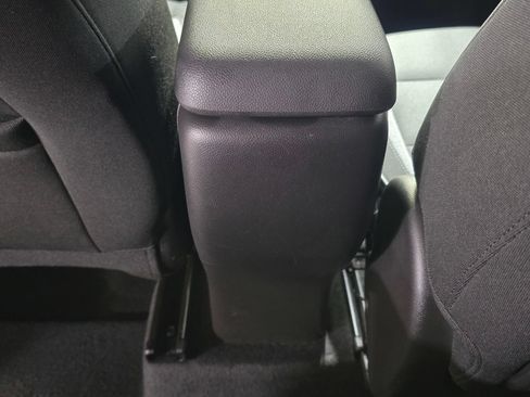 Used 2025 Chevrolet TrailBlazer LS FWD image 16