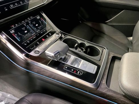 Certified 2023 Audi Q7 3.0T Prestige w/ Prestige Package AWD/4WD image 17