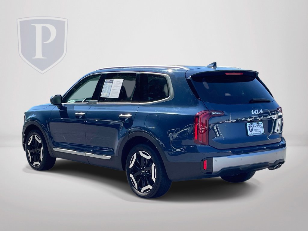 Used 2025 Kia Telluride S FWD image 6