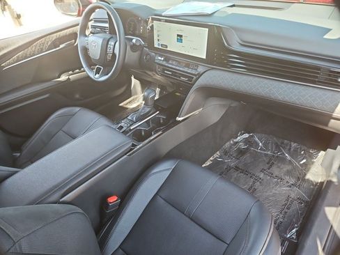 Certified 2026 Toyota Camry XLE FWD image 27