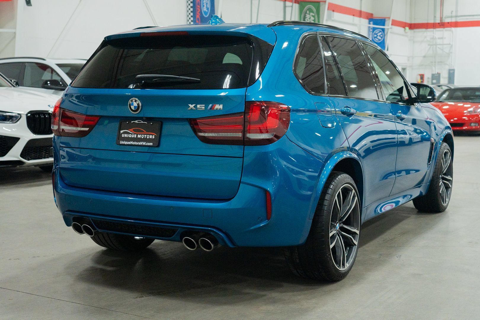 Used 2018 BMW X5 M AWD/4WD image 8