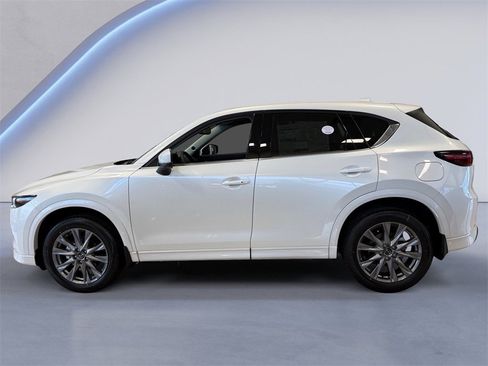 New 2025 MAZDA CX-5 AWD 2.5 S w/ Premium Plus Pkg image 4