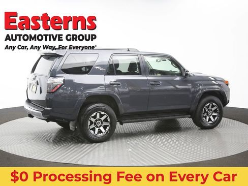 Used 2024 Toyota 4Runner TRD Off-Road Premium AWD/4WD image 43