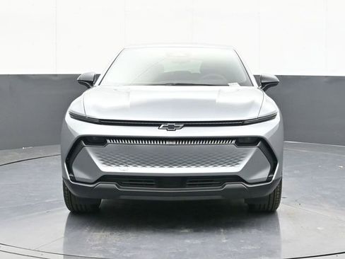 New 2026 Chevrolet Equinox EV LT image 21