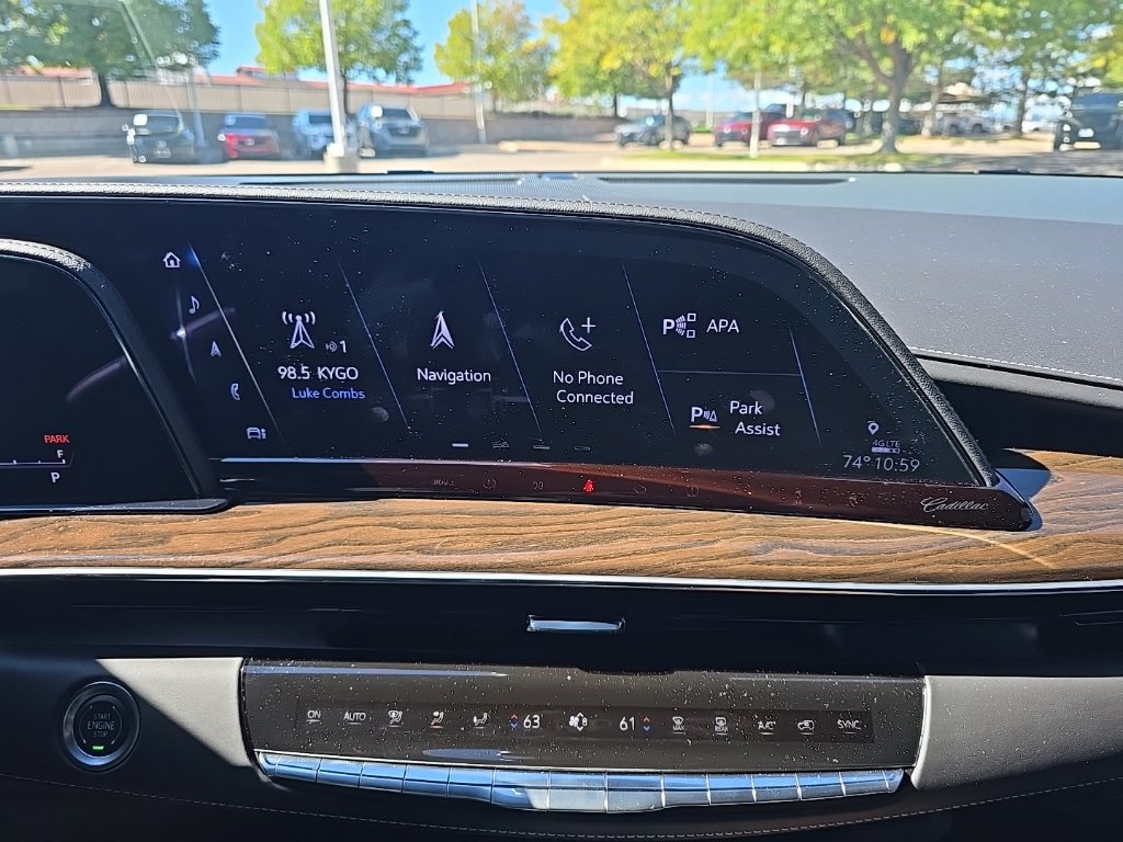 Certified 2024 Cadillac Escalade Sport Platinum w/ LPO, ONYX Package AWD/4WD image 10