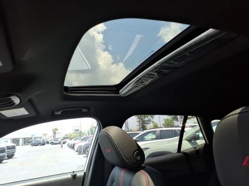 New 2026 Chevrolet Trax RS w/ Sunroof Package FWD image 11