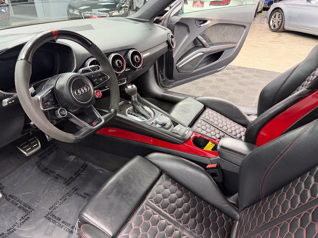 Used 2022 Audi TT RS AWD/4WD image 32
