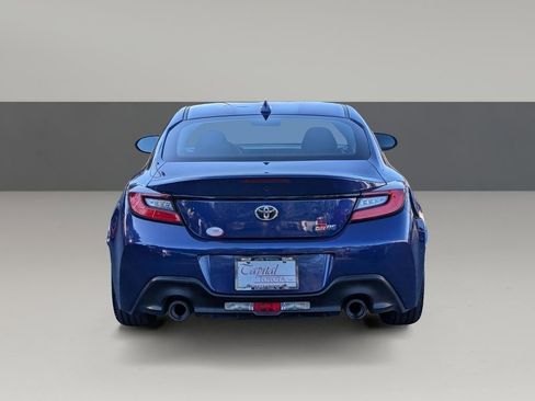 Used 2024 Toyota GR86 image 6