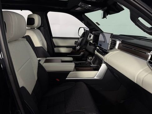 Used 2023 Toyota Tundra Capstone image 16