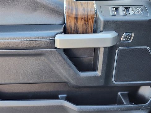 Used 2019 Ford F150 Lariat w/ Equipment Group 502A Luxury image 18