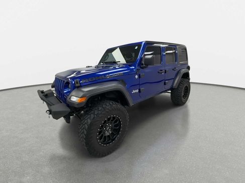 Used 2018 Jeep Wrangler Unlimited Sport S AWD/4WD image 5