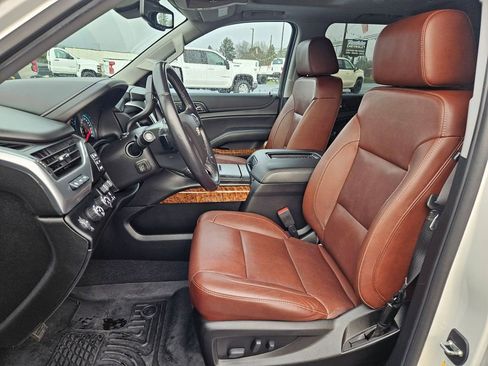 Used 2020 Chevrolet Tahoe Premier w/ Premier Plus Edition image 14