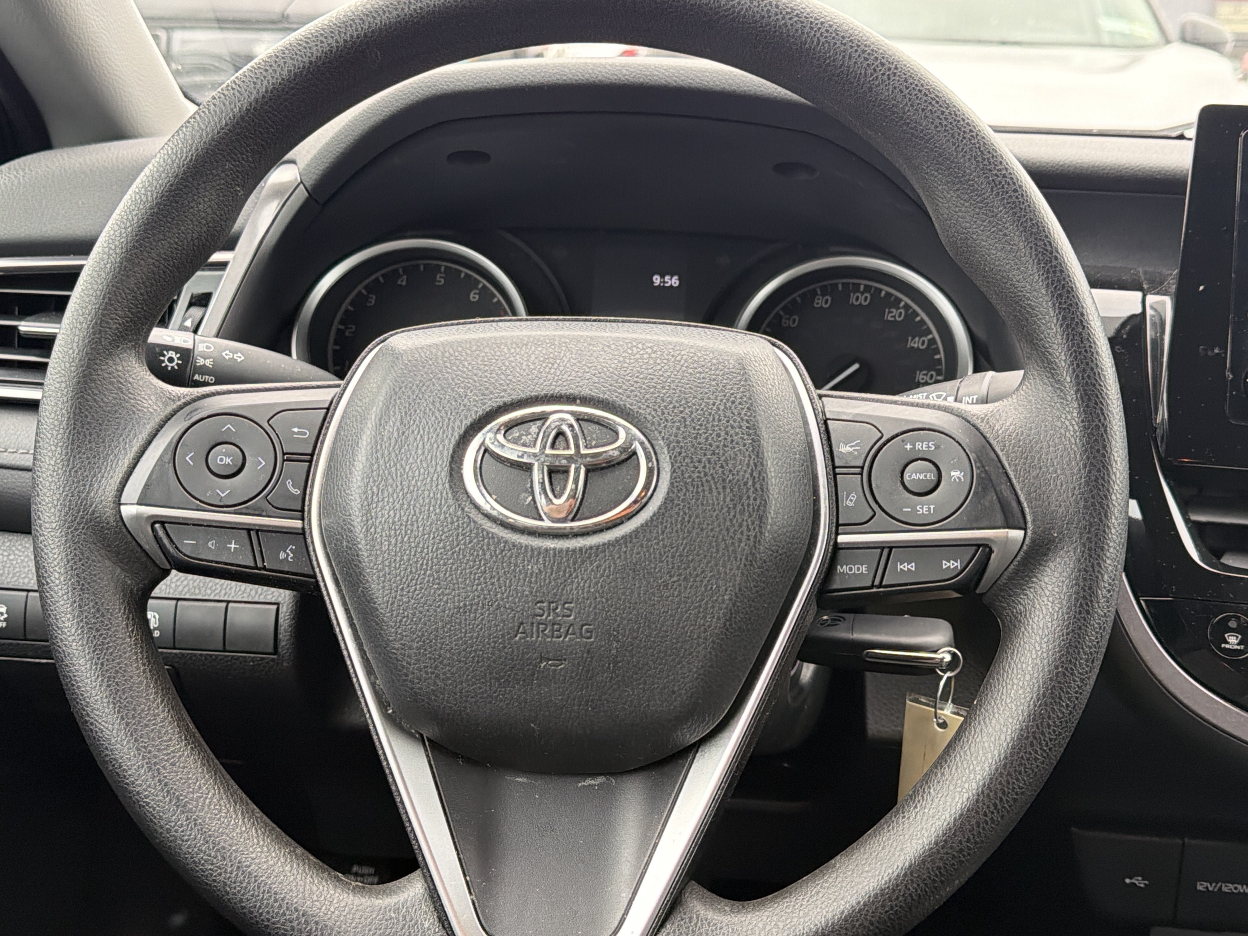 Used 2024 Toyota Camry LE FWD image 12