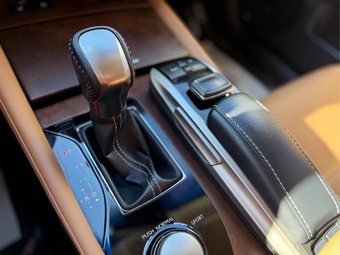 Used 2019 Lexus GS 350 image 39