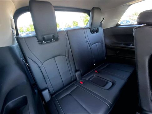 Certified 2023 INFINITI QX60 Luxe w/ Cargo Package AWD/4WD image 33