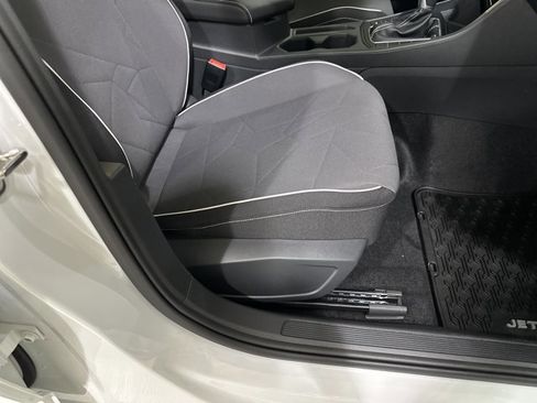 New 2025 Volkswagen Jetta Sport image 37